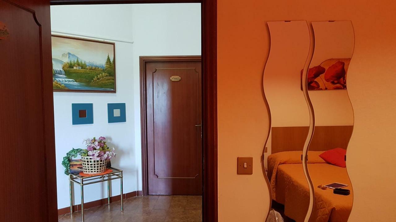 Valle Degli Etruschi B&B Grilli Luaran gambar